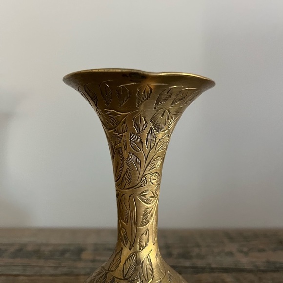 Elegant etched brass Bud Vase - Picture 3 of 5